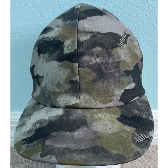 Lululemon Wunder Train Hat Size M/L Green Camo Black (Flaw) - Picture 1 of 11